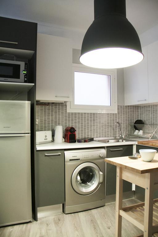 Idyllic Apartment With Terrace Барселона Екстер'єр фото